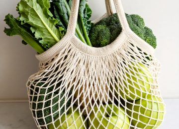 Benefits of Reusable Mesh Market Bags for Organic Produce Shopping