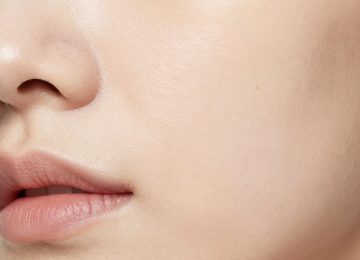 How to Smooth Out Dry, Flaky Skin for Even Makeup Application