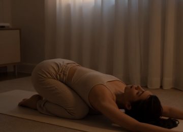 Yoga Poses for Improved Sleep Quality and Restful Evenings
